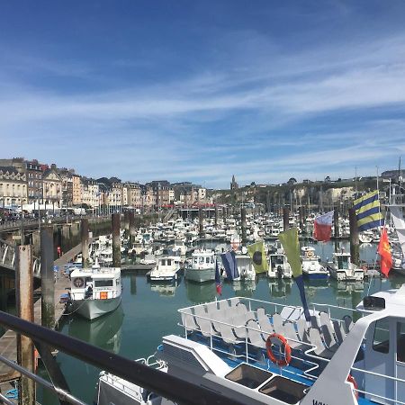 Entre Port Et Plage Lägenhet Dieppe Exteriör bild